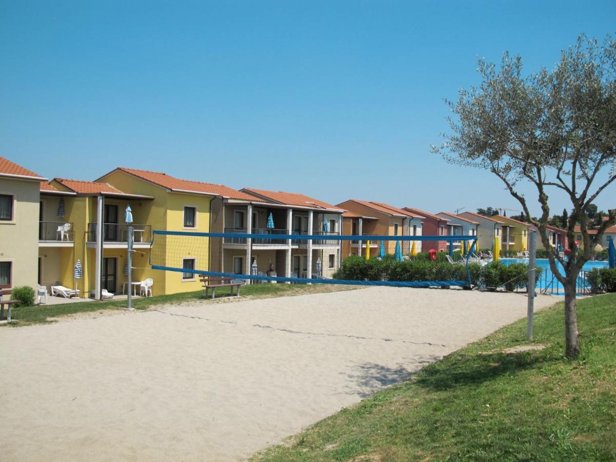 Apartment Belvedere Village-4 By Interhome Castelnuovo del Garda Exterior foto
