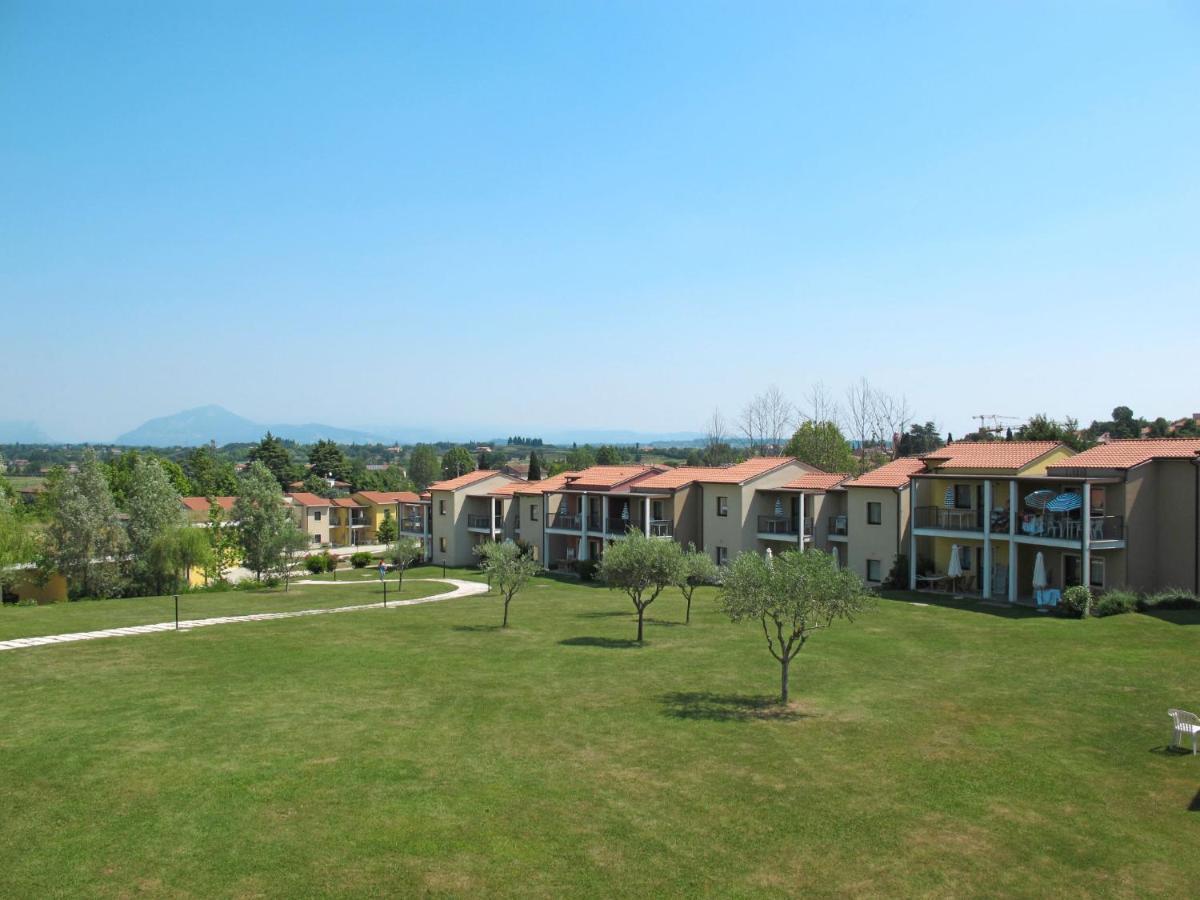 Apartment Belvedere Village-4 By Interhome Castelnuovo del Garda Exterior foto